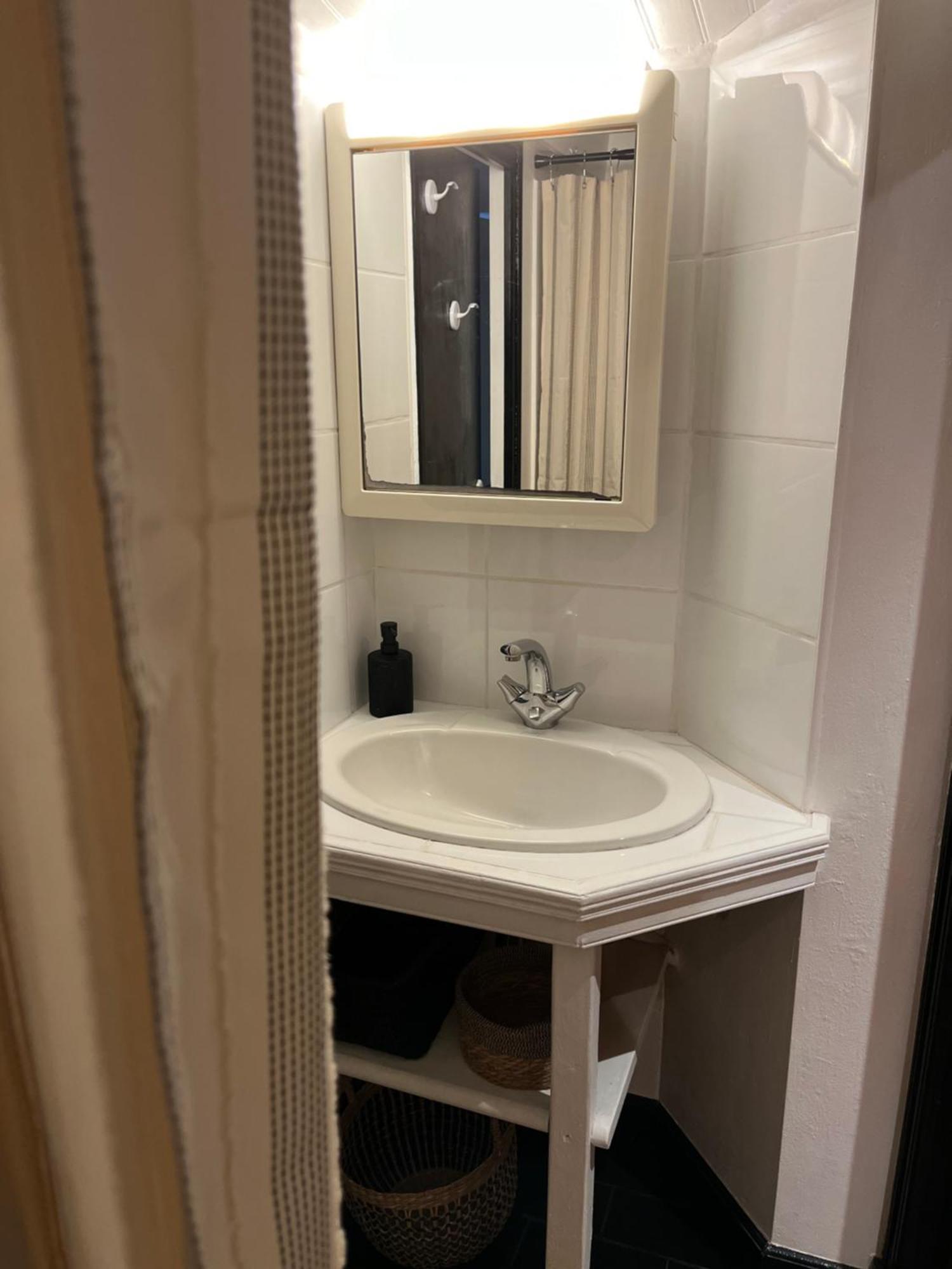 Studio De Charme Proche De La Gare, Et Du Centre Ville Rennes Kültér fotó